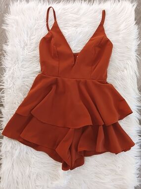 Princess Polly Plunge Neck Rust Ruffle Tiered Romper